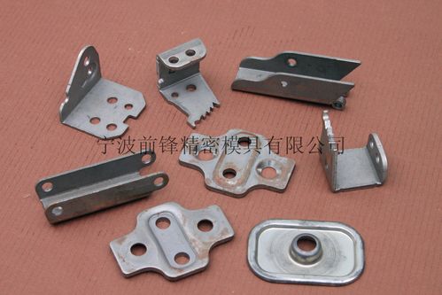 精密五金冲压件在汽车与电子电器领域的应用与制造